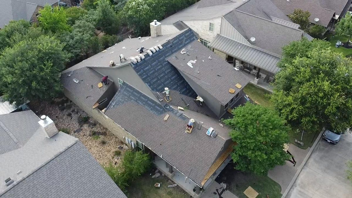 Roofing a New Build: What to Ask Before the Shingles Go On